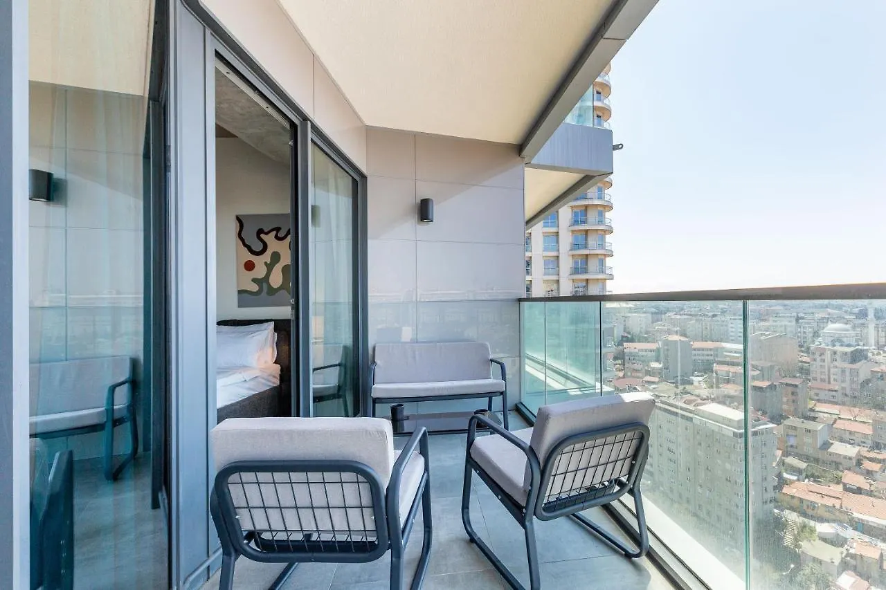 Cozy Flat With City View And Balcony In Sisli Estambul Apartamento