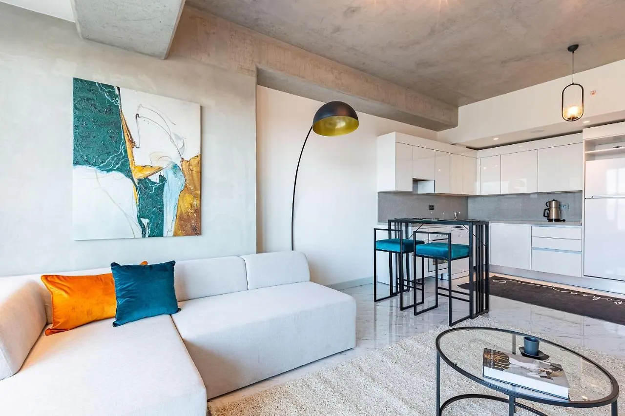 Apartamento Cozy Flat With City View And Balcony In Sisli Estambul Turquía